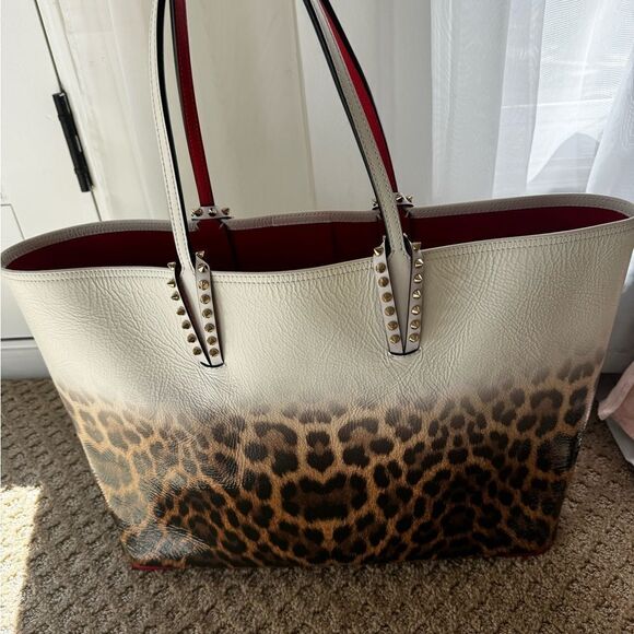 **RARE** AUTH CHRISTIAN LOUBOUTIN AMBRE LEOPARD TOTE BAG - Picture 2 of 15